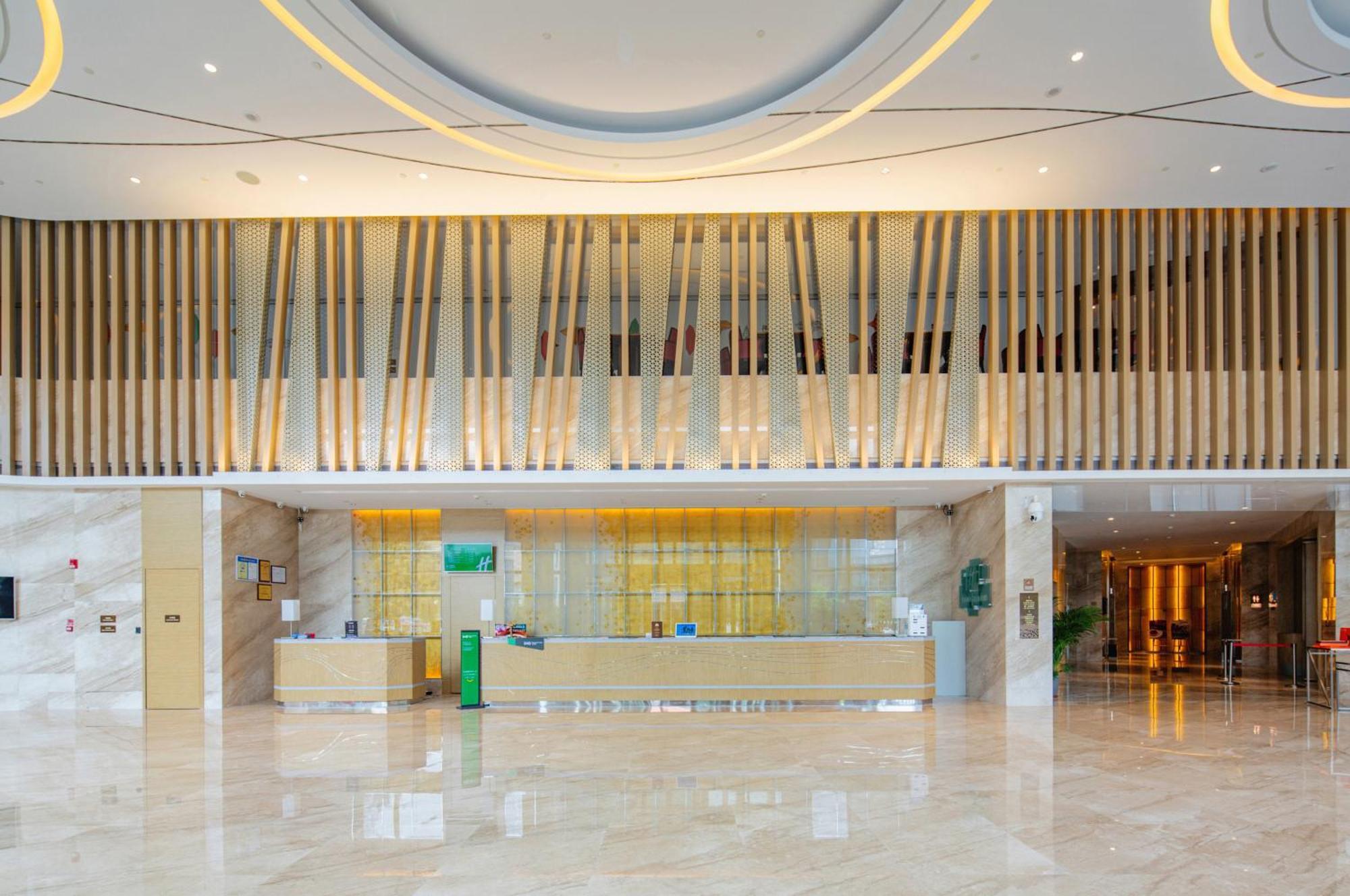 Holiday Inn Shaoguan Downtown By Ihg Екстер'єр фото